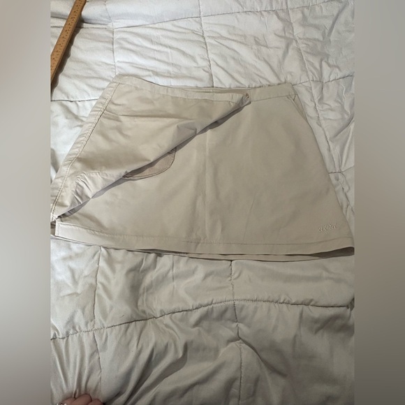 Avia women’s classic stretch side slit mini skort size medium beige - Picture 4 of 10